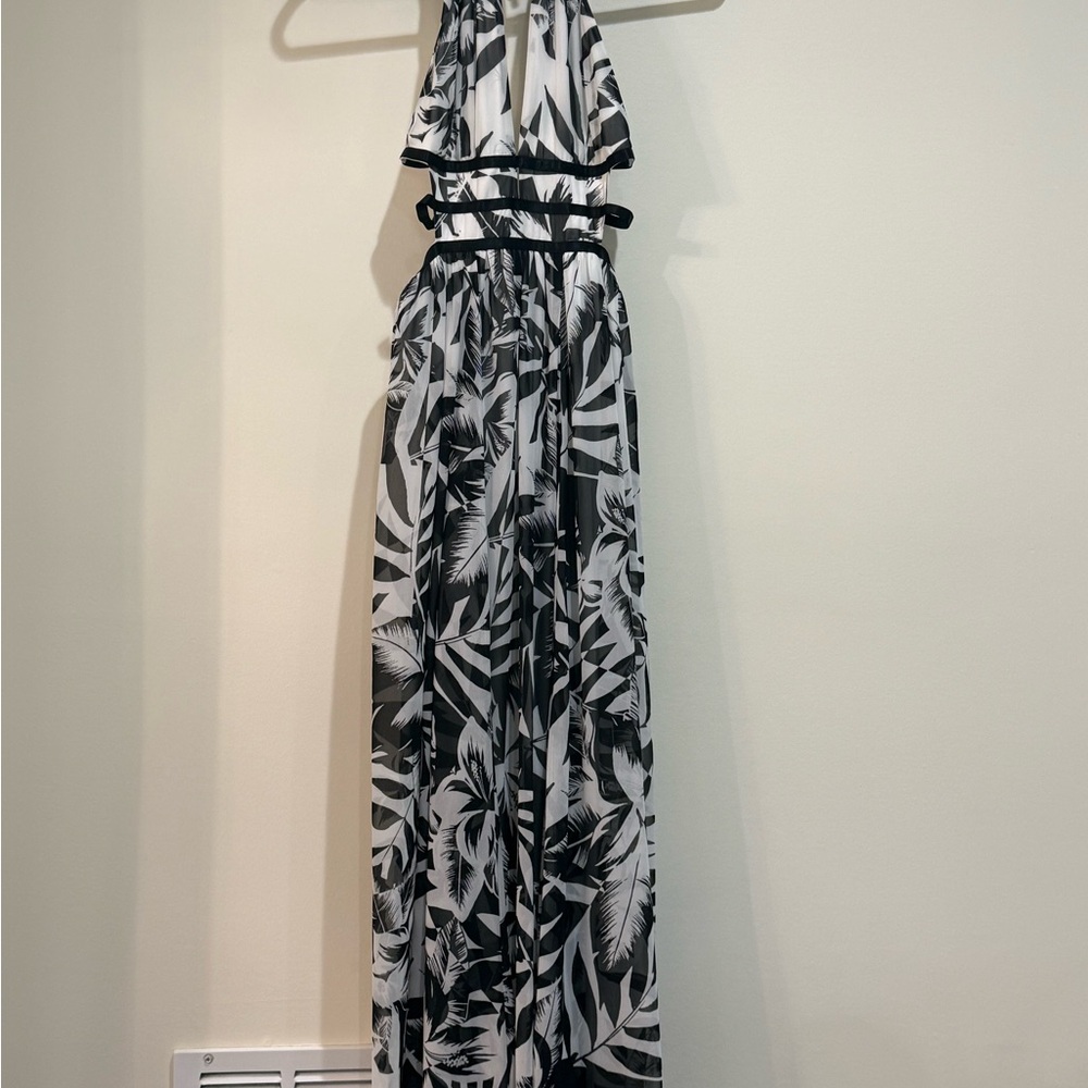 Express Monochrome Halter Dress